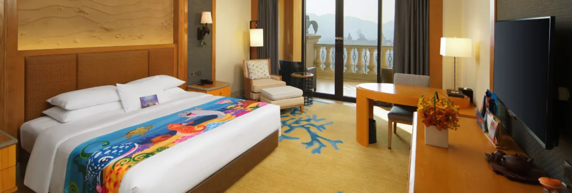 Sparkling Starlight Room-King Bed