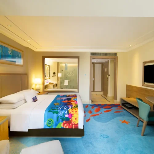 Castle Garden Room-King Bed