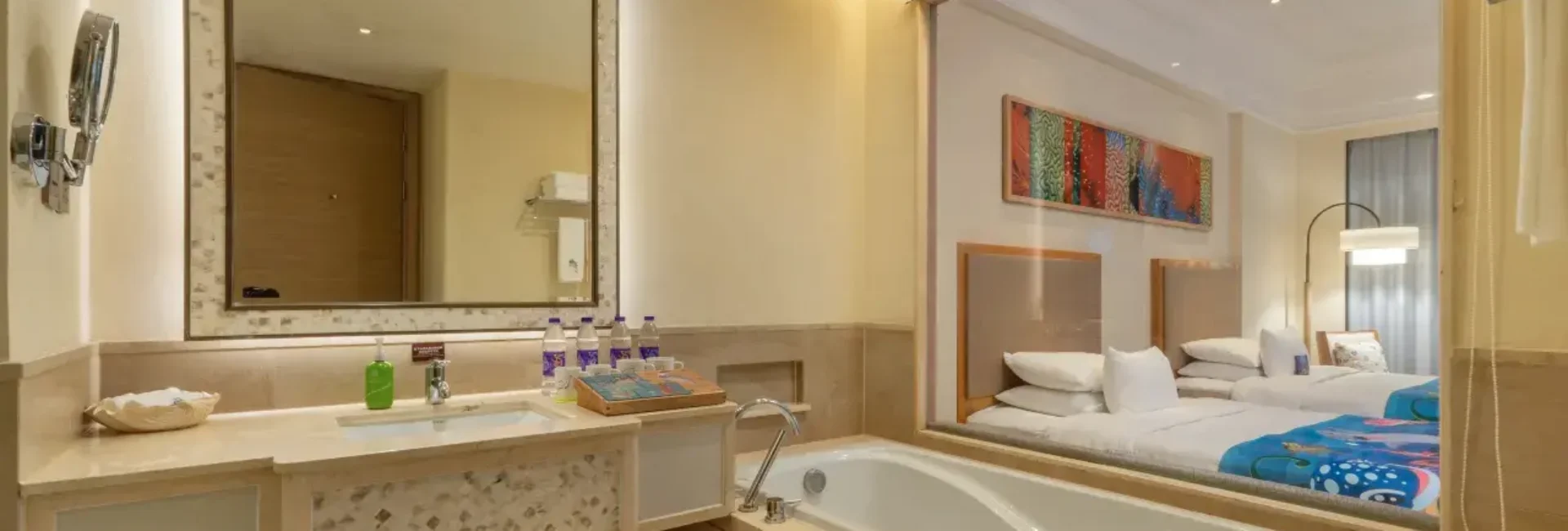 Castle Garden Room-Twin Bed